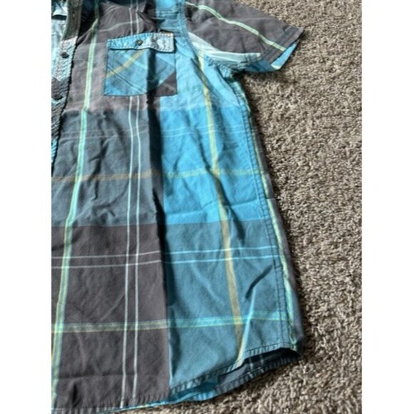Amplify Mens Blue Gray Color Block Short Sleeve Button Down Size XL Pocket - Picture 3 of 16